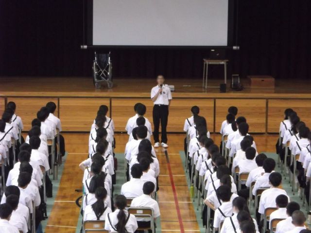 明石市立朝霧中学校