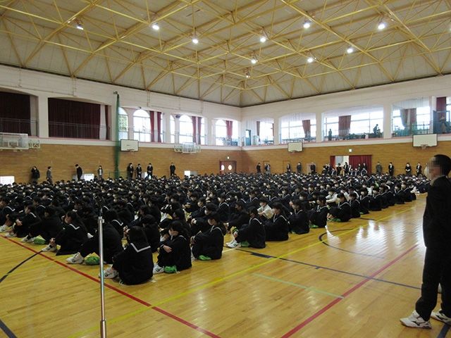 令和4年度修了式|行事|明石市立大久保中学校