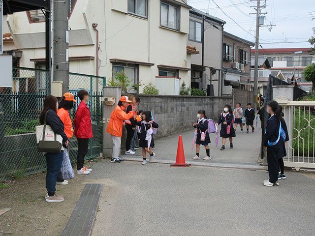 「合同あいさつ運動」｜明石市立二見北小学校